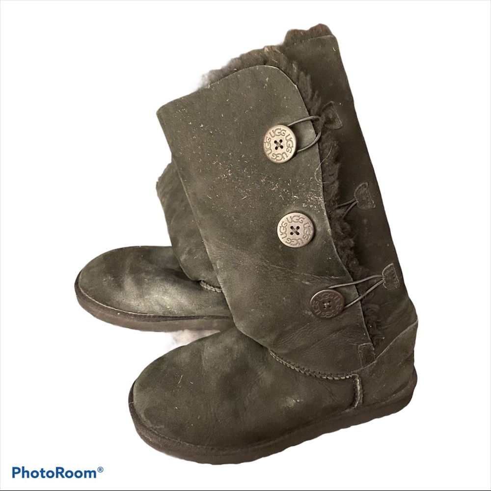 Authentic UGG Bailey boots women size 10